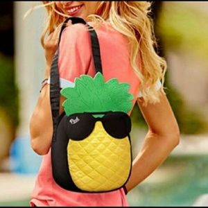 Victoria Secret's PINK lunch box